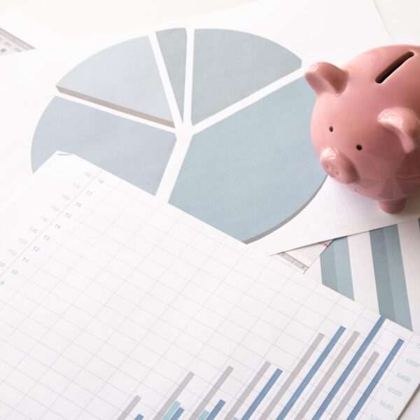 close-up-education-economy-objects
